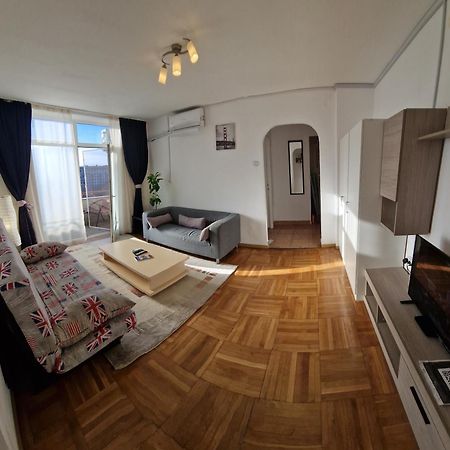 Two Rooms Central Bukurešť Exteriér fotografie