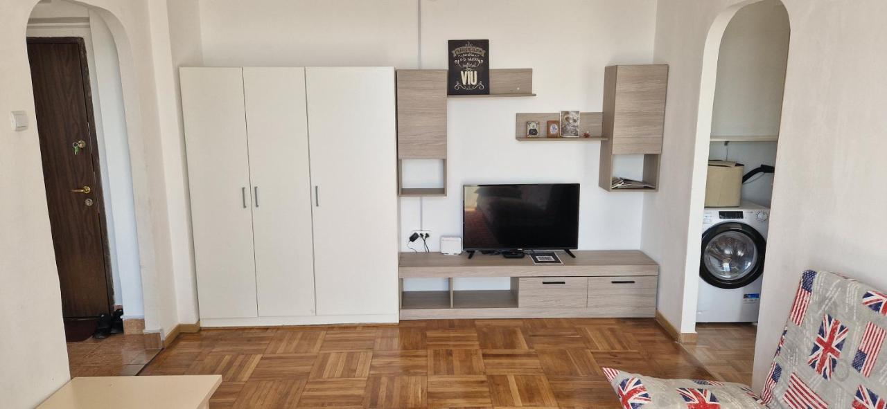 Two Rooms Central Bukurešť Exteriér fotografie